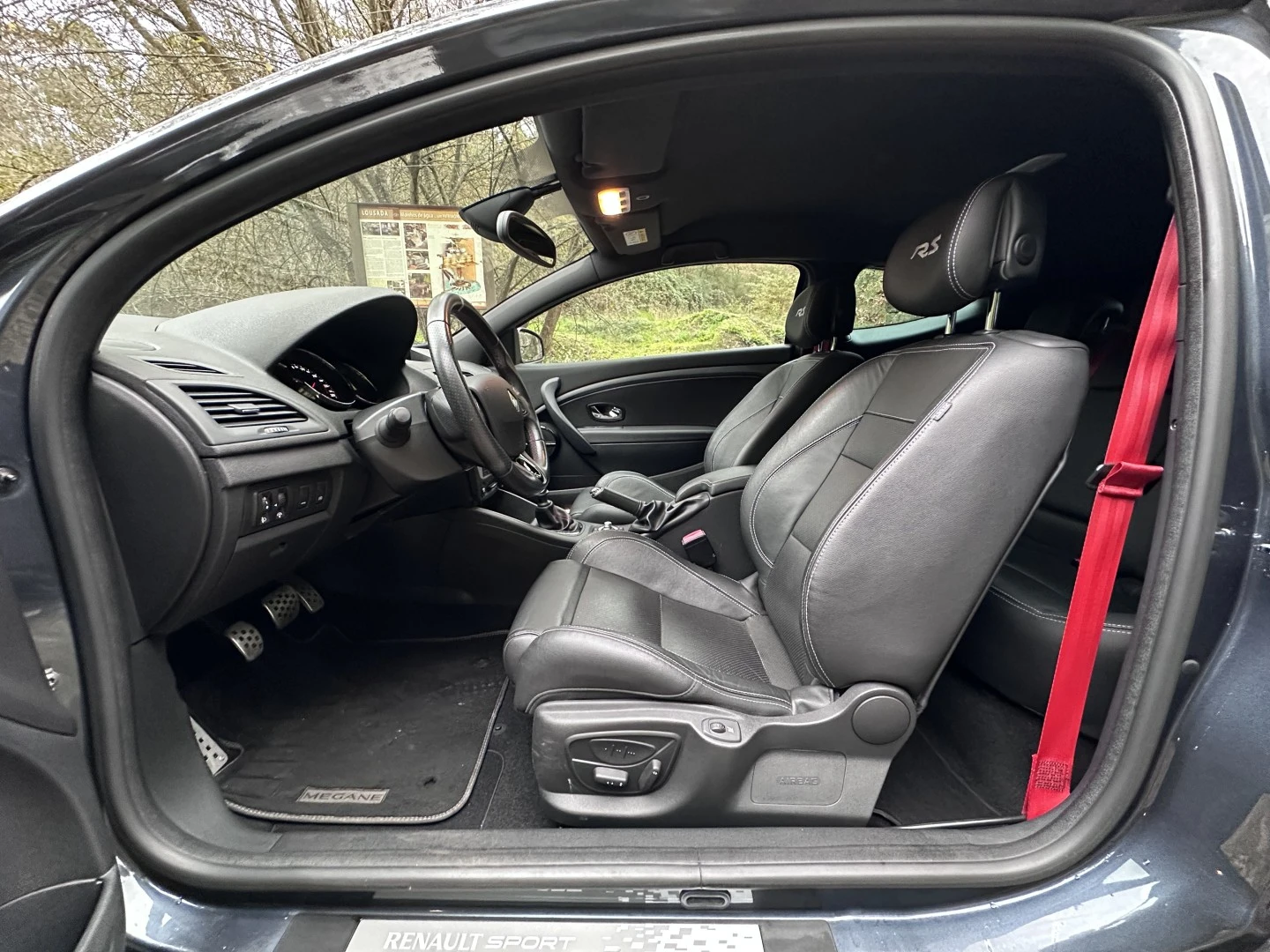 Renault Mégane Coupe TCe 265 R.S. Trophy