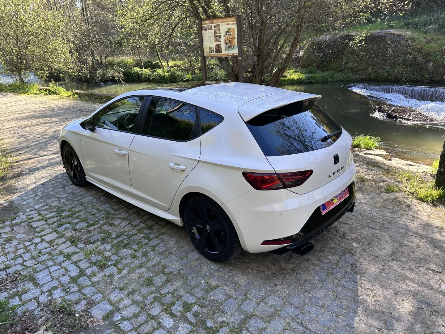 SEAT Leon 2.0 TDI FR