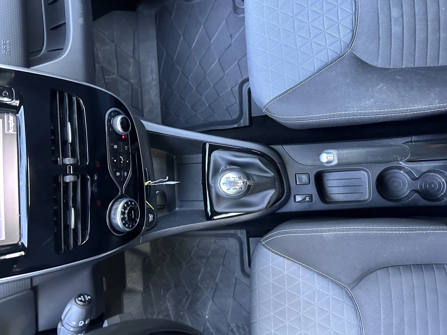 Renault Clio (Energy) TCe 75 Start &amp; Stop LIMITED