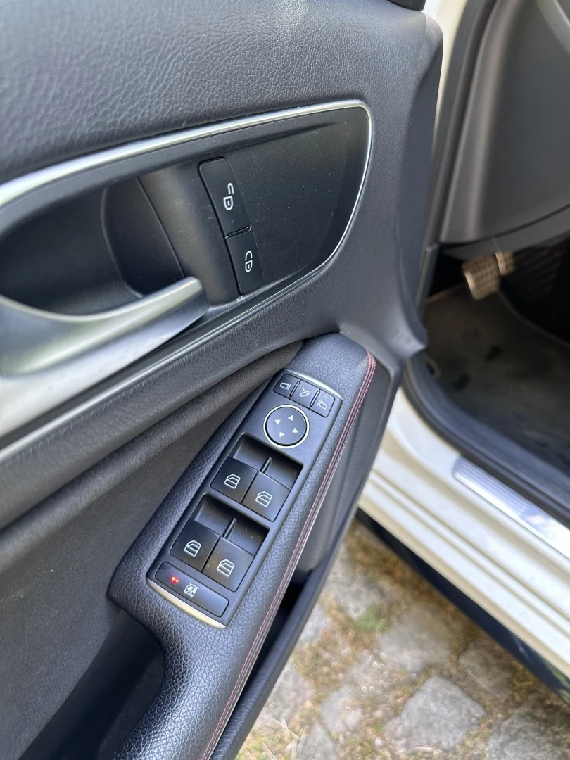 Mercedes-Benz A 45 AMG 4Matic Speedshift 7G-DCT