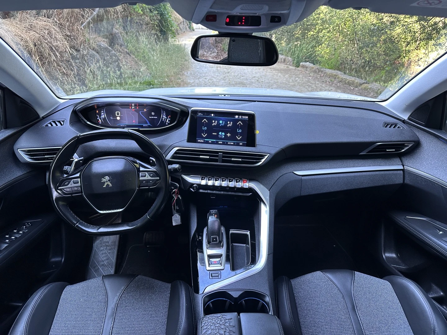 Peugeot 3008 1.2 PureTech Allure EAT8
