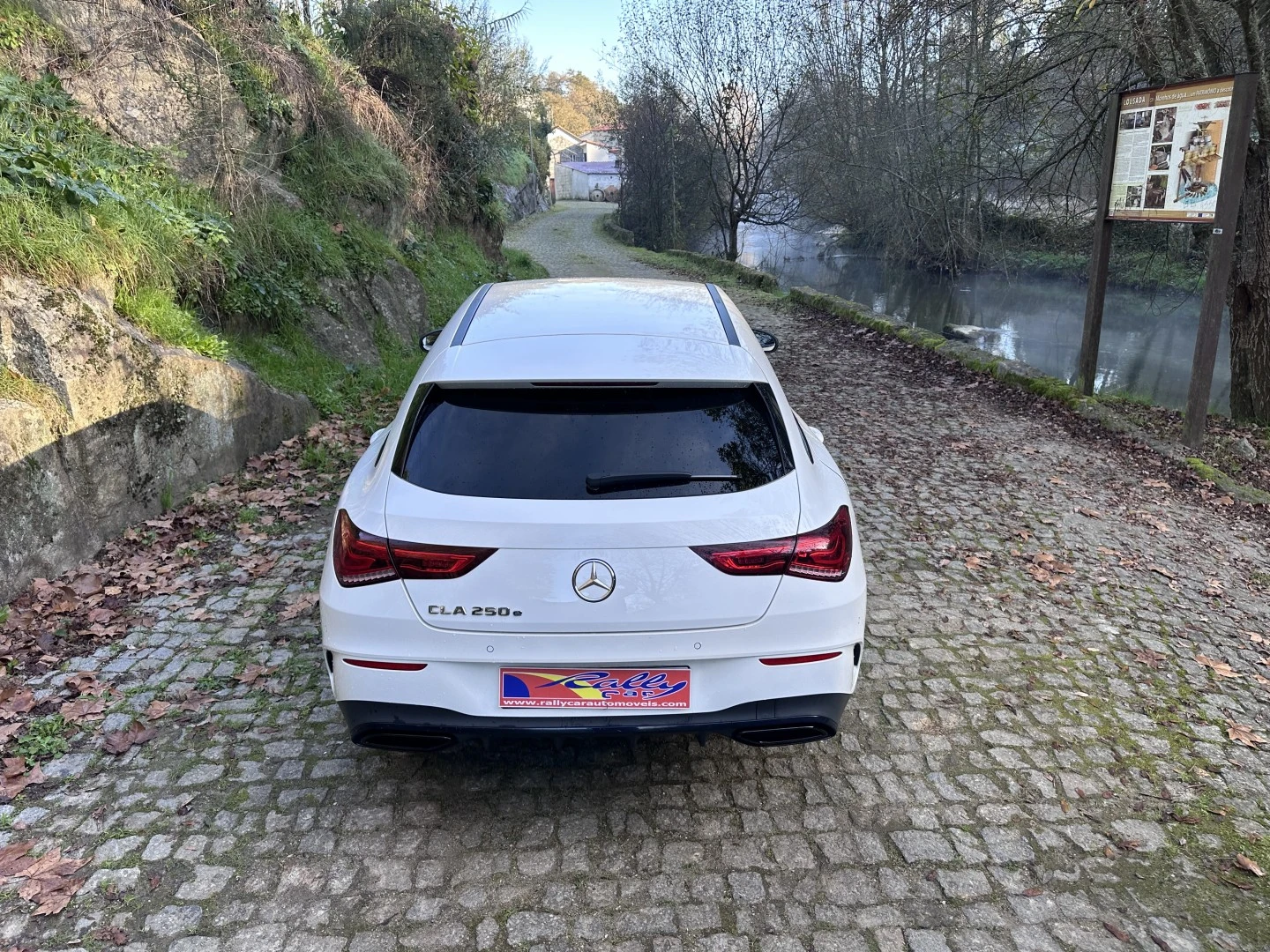 Mercedes-Benz CLA 250 e Shooting Brake AMG Line