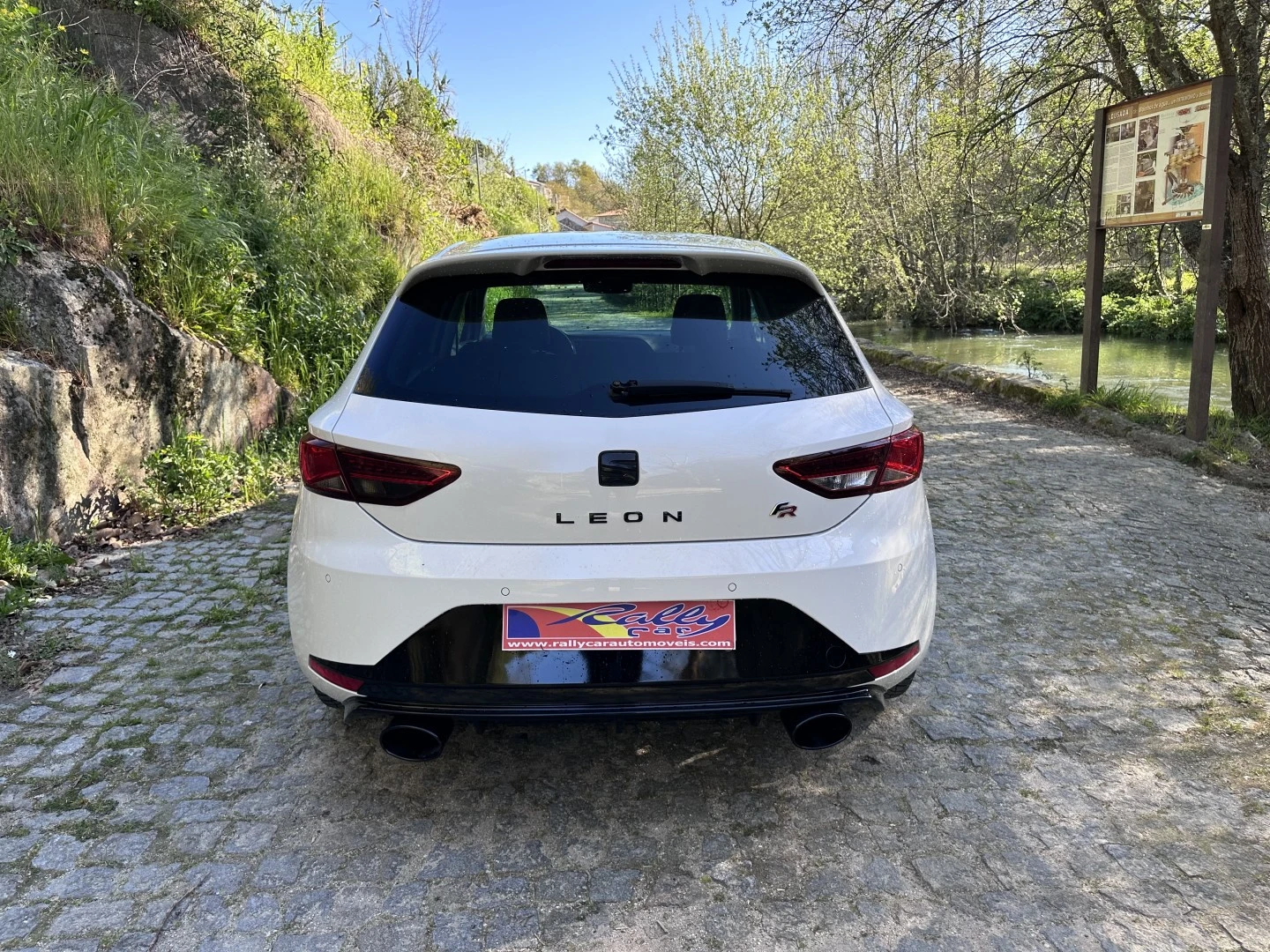SEAT Leon 2.0 TDI FR
