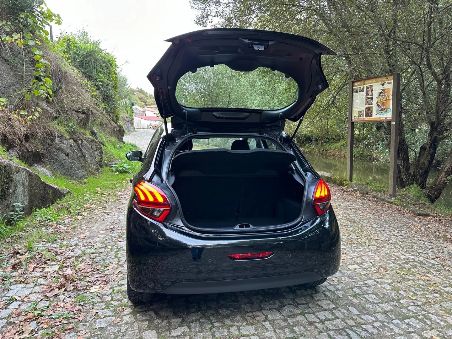 Peugeot 208 1.2 PureTech Style