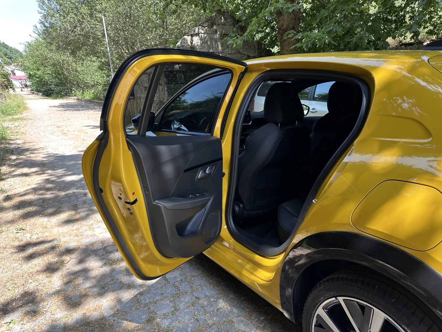 Peugeot 208 1.5 BlueHDi GT