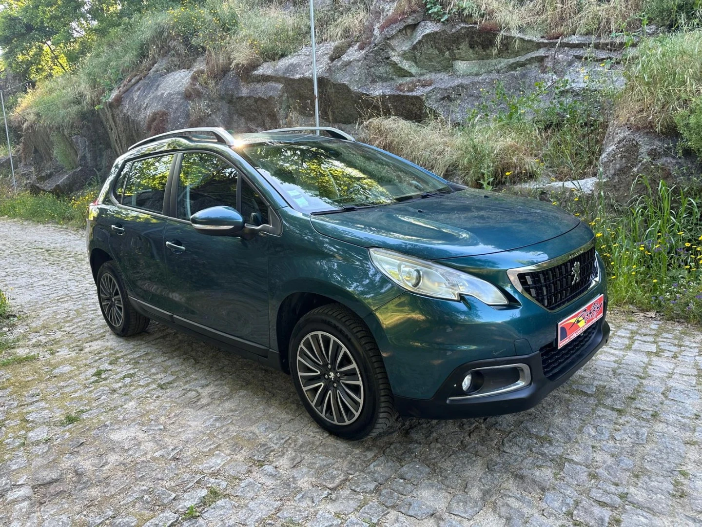 Peugeot 2008 1.6 e-HDi Active