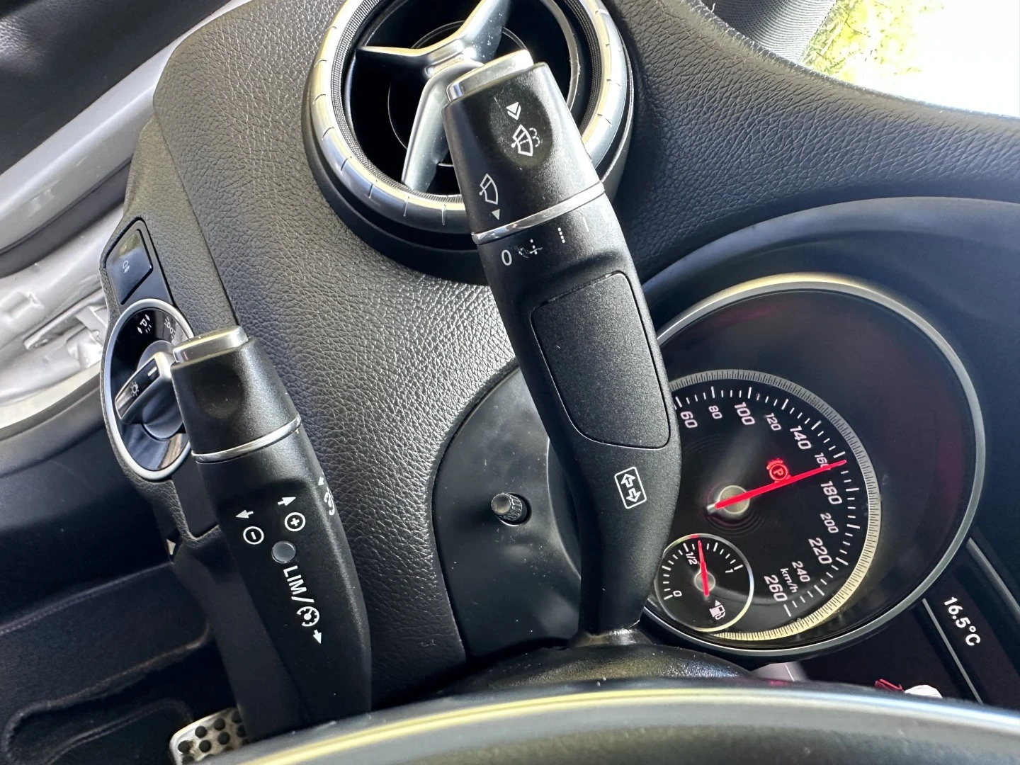 Mercedes-Benz CLA 200 d AMG Line