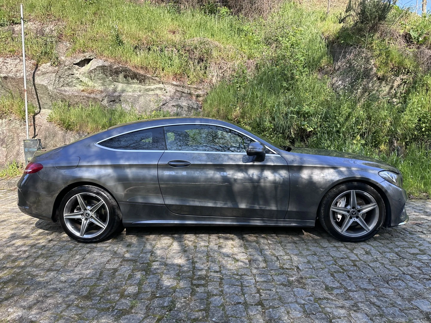 Mercedes-Benz C 220 d AMG Line