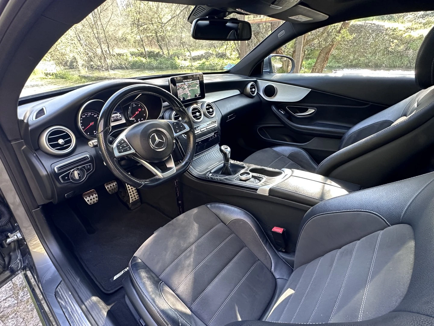 Mercedes-Benz C 220 d AMG Line