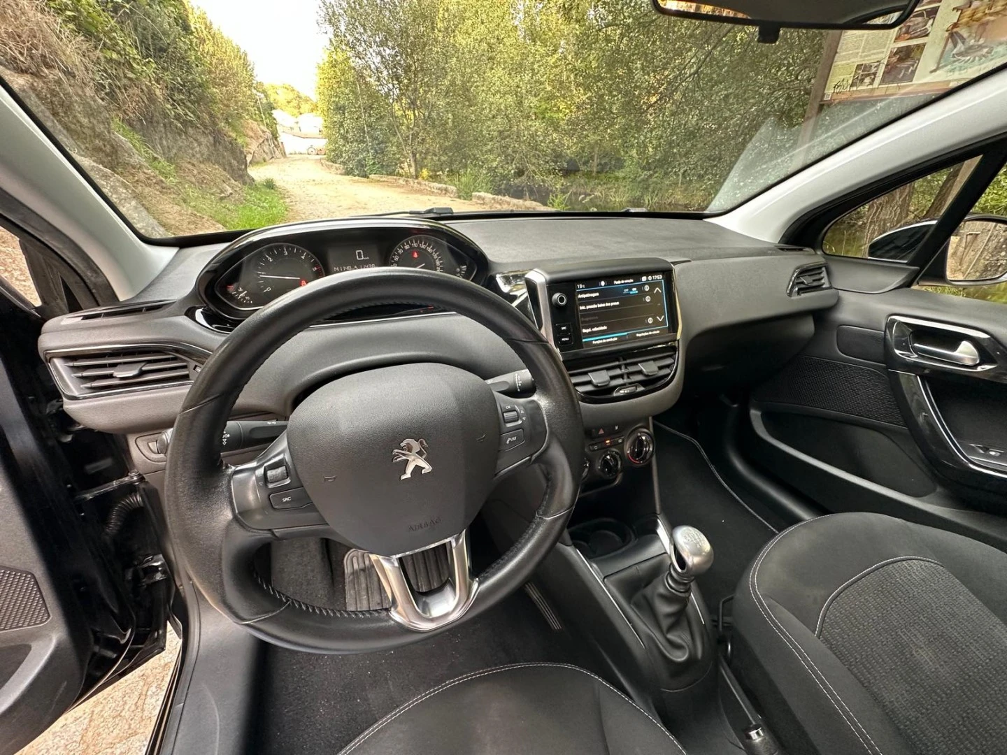 Peugeot 208 E-HDi 92 Stop&amp;Start Active