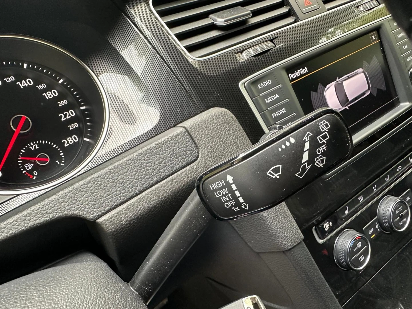 VW Golf GTD BlueMotion