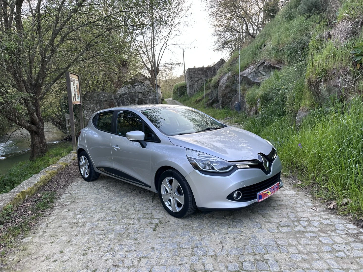 Renault Clio (Energy) TCe 75 Start &amp; Stop LIMITED