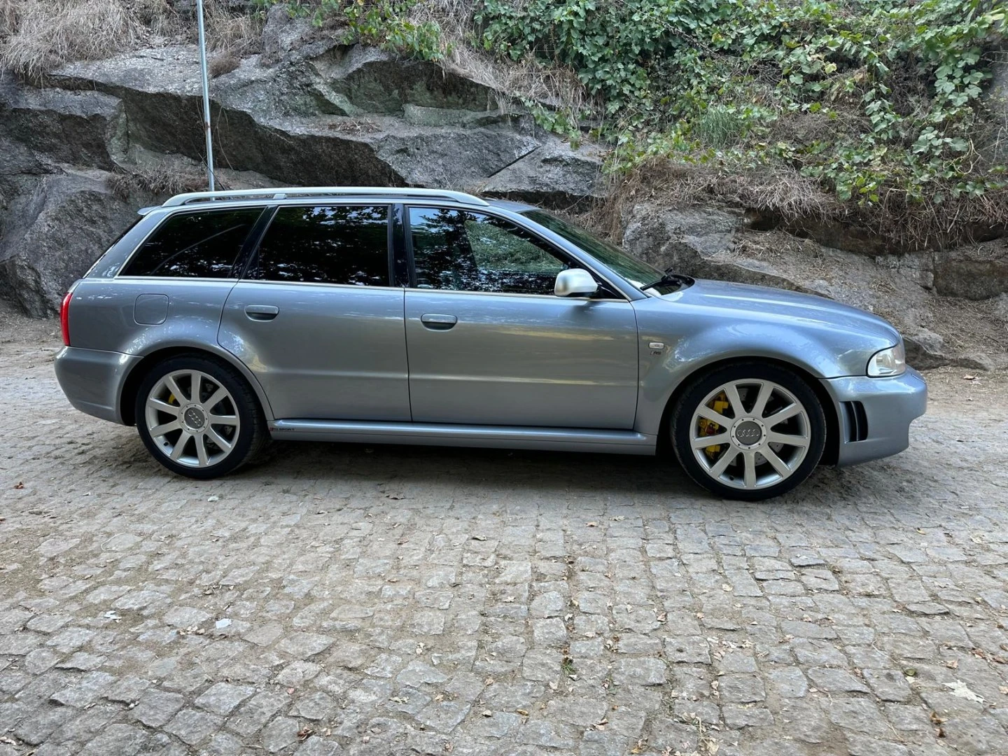 Audi RS4 Avant 2.7 V6 quattro