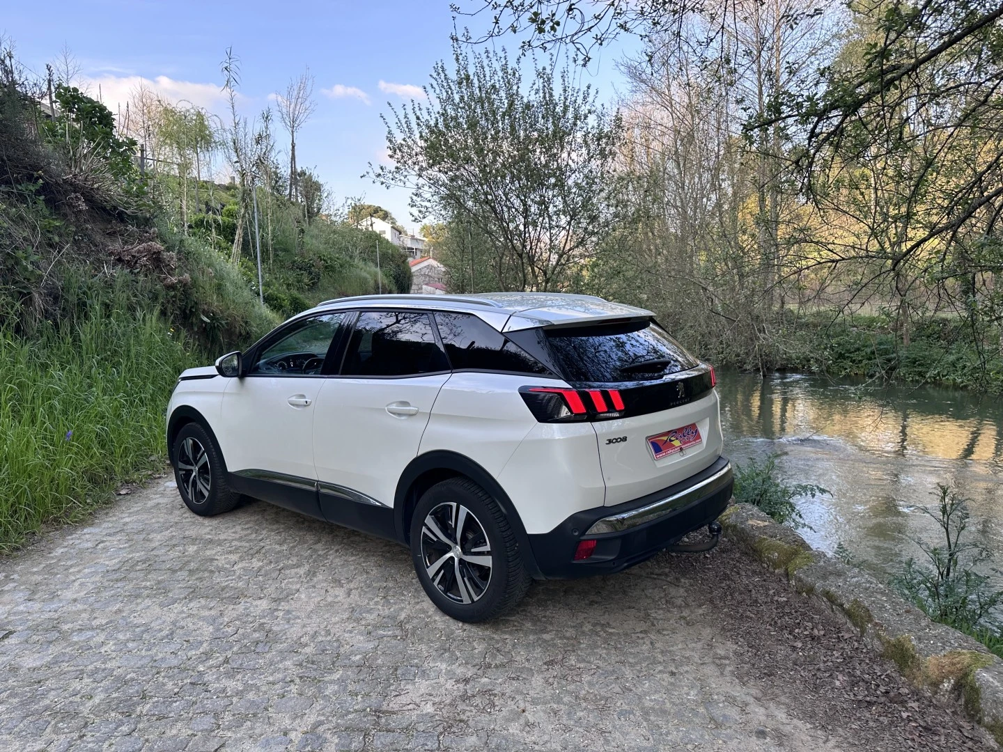 Peugeot 3008 1.2 PureTech Allure EAT8