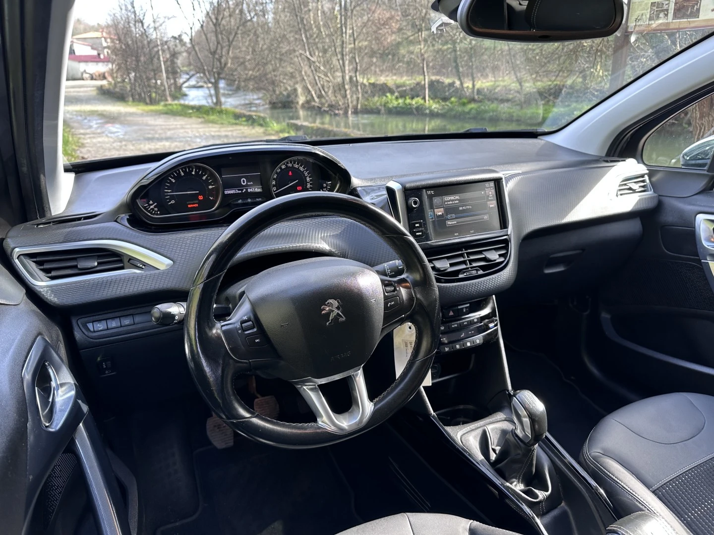 Peugeot 2008 PureTech 100 Allure