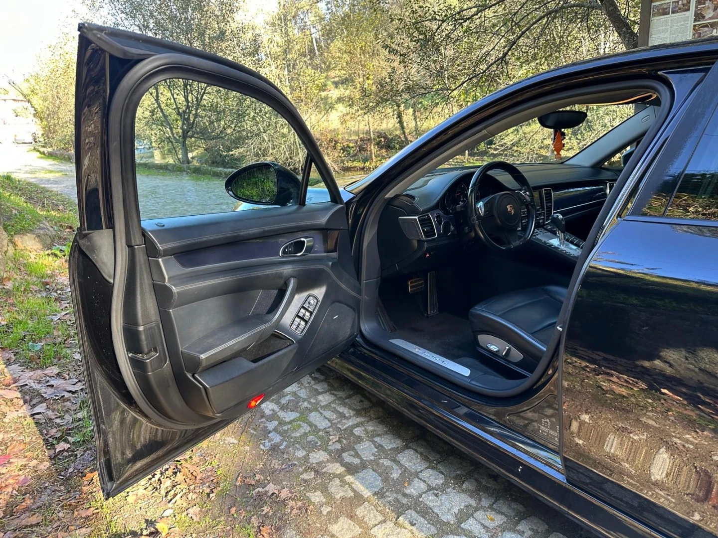 Porsche Panamera Diesel Platinum Edition