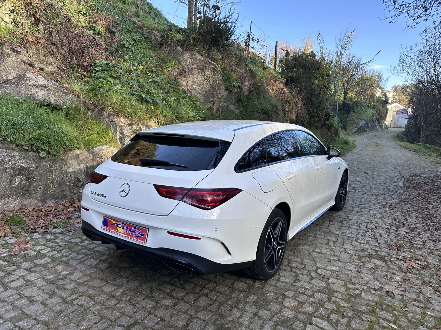 Mercedes-Benz CLA 250 e Shooting Brake AMG Line