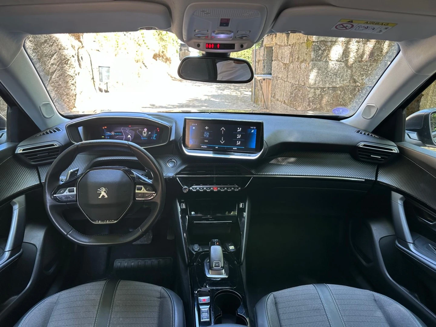 Peugeot 2008 1.2 PureTech Allure Pack EAT8