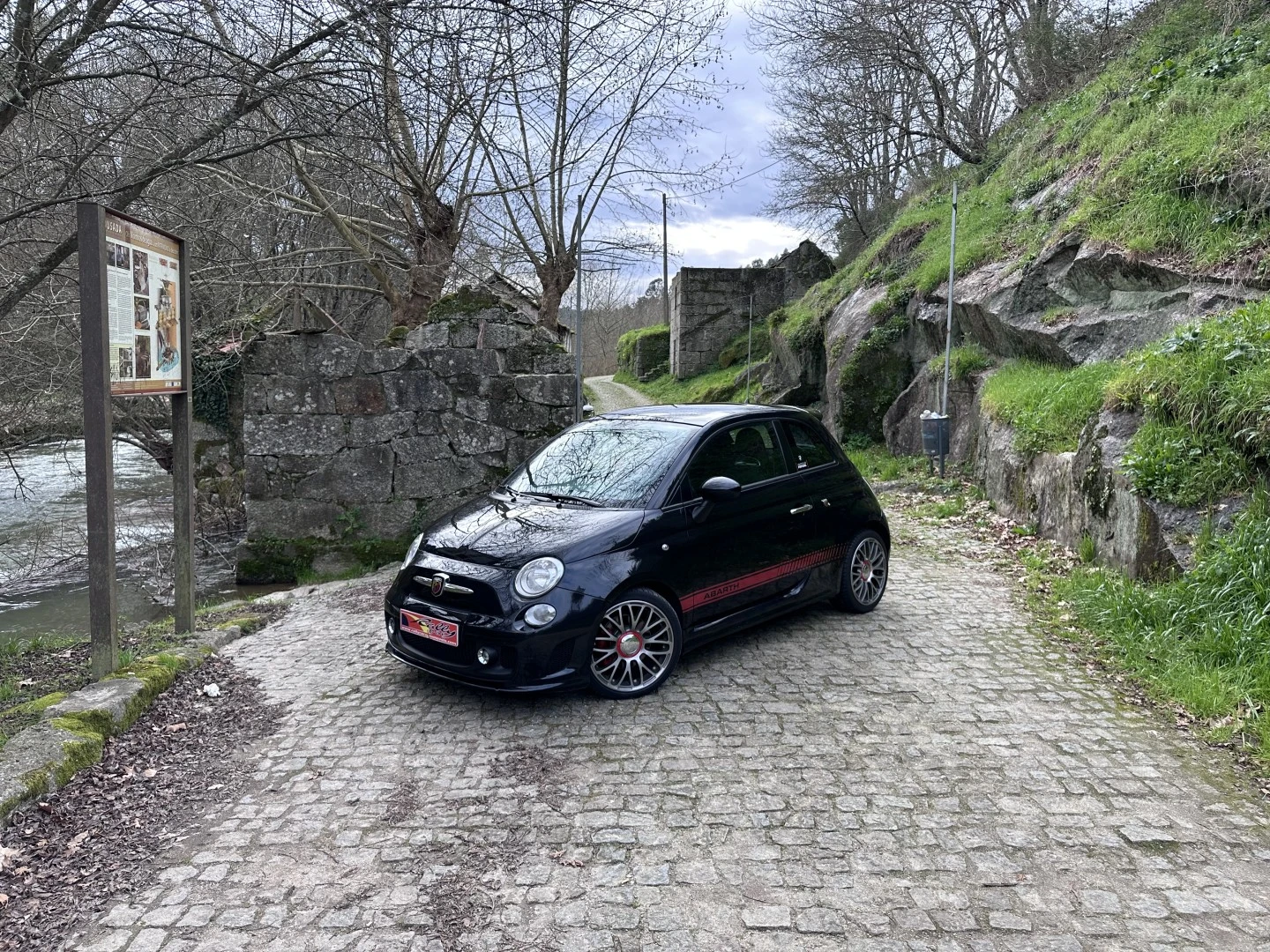 Abarth 500 1.4 T-Jet Competizione