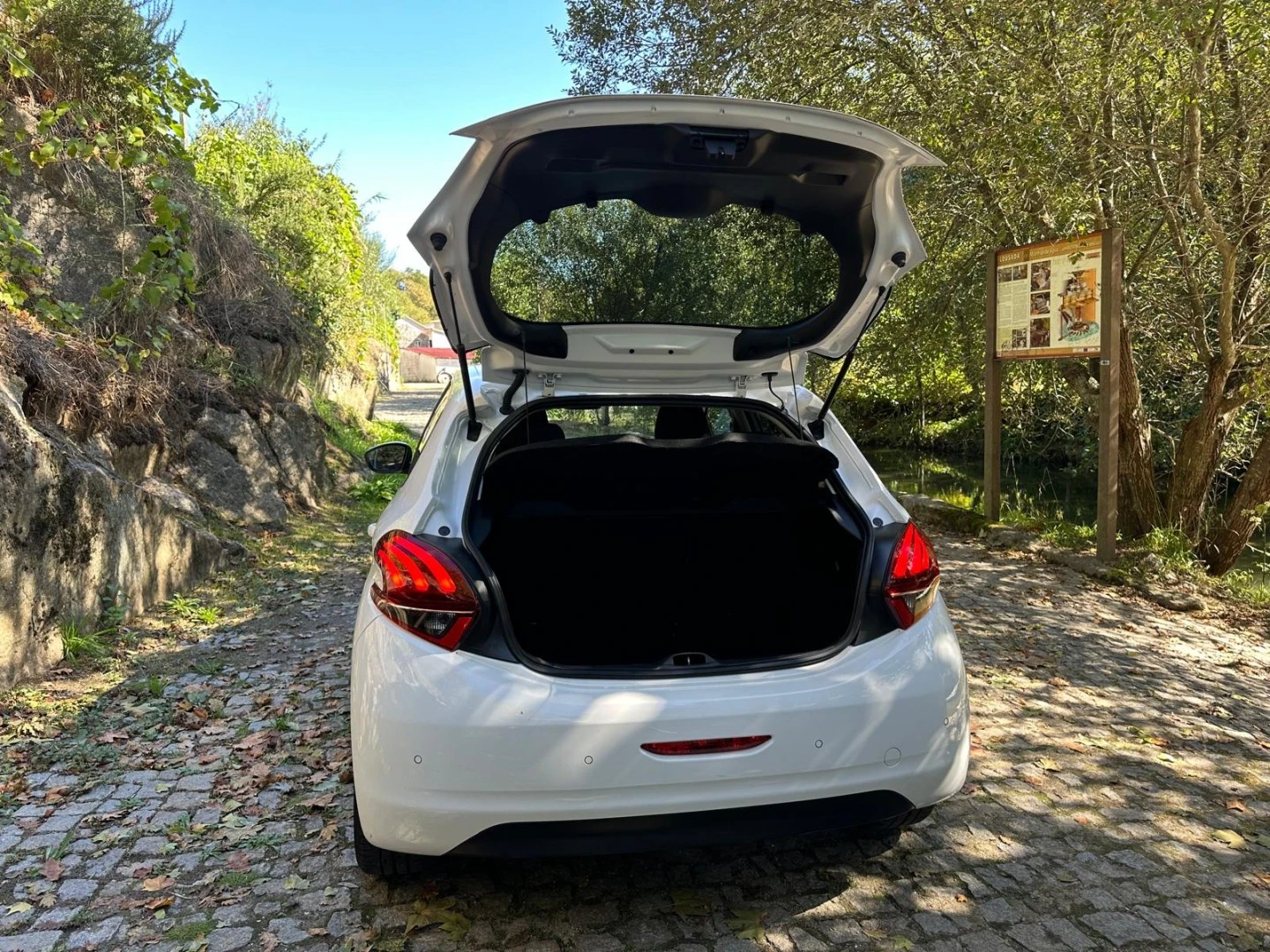 Peugeot 208 1.2 PureTech Style