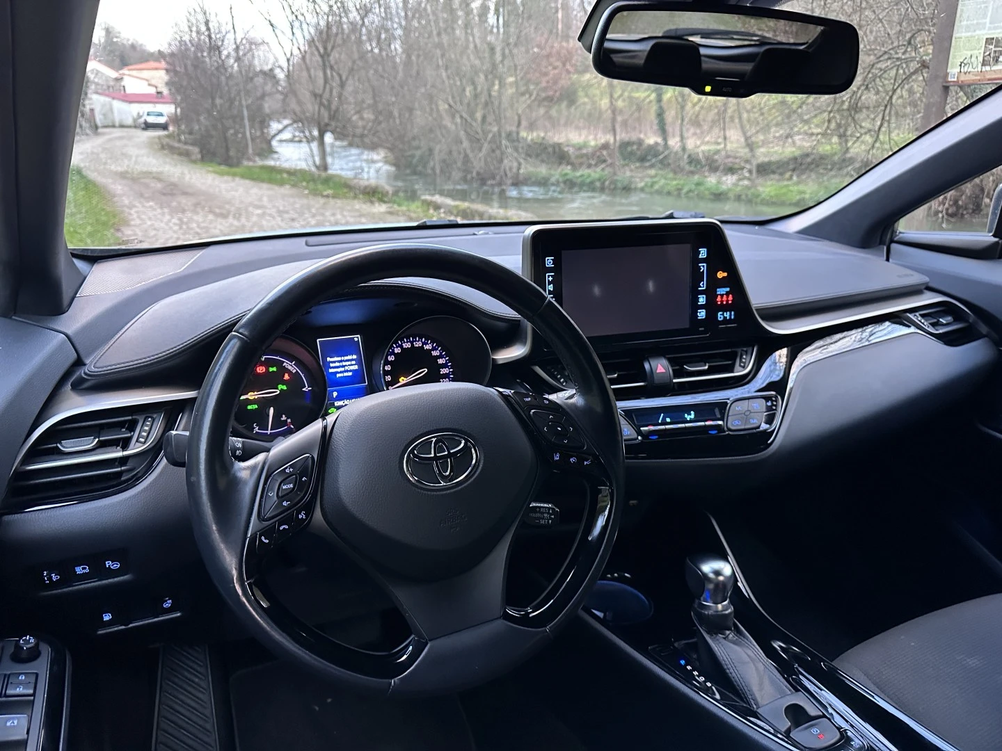 Toyota C-HR 1.8 Hybrid Lounge
