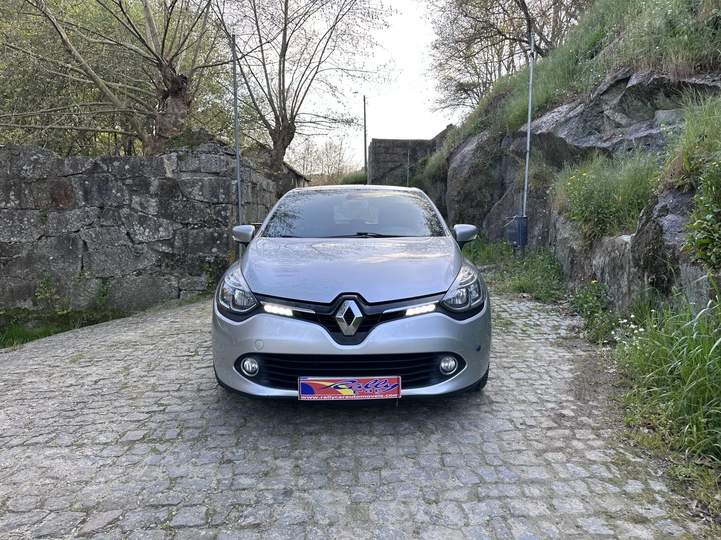 Renault Clio (Energy) TCe 75 Start &amp; Stop LIMITED
