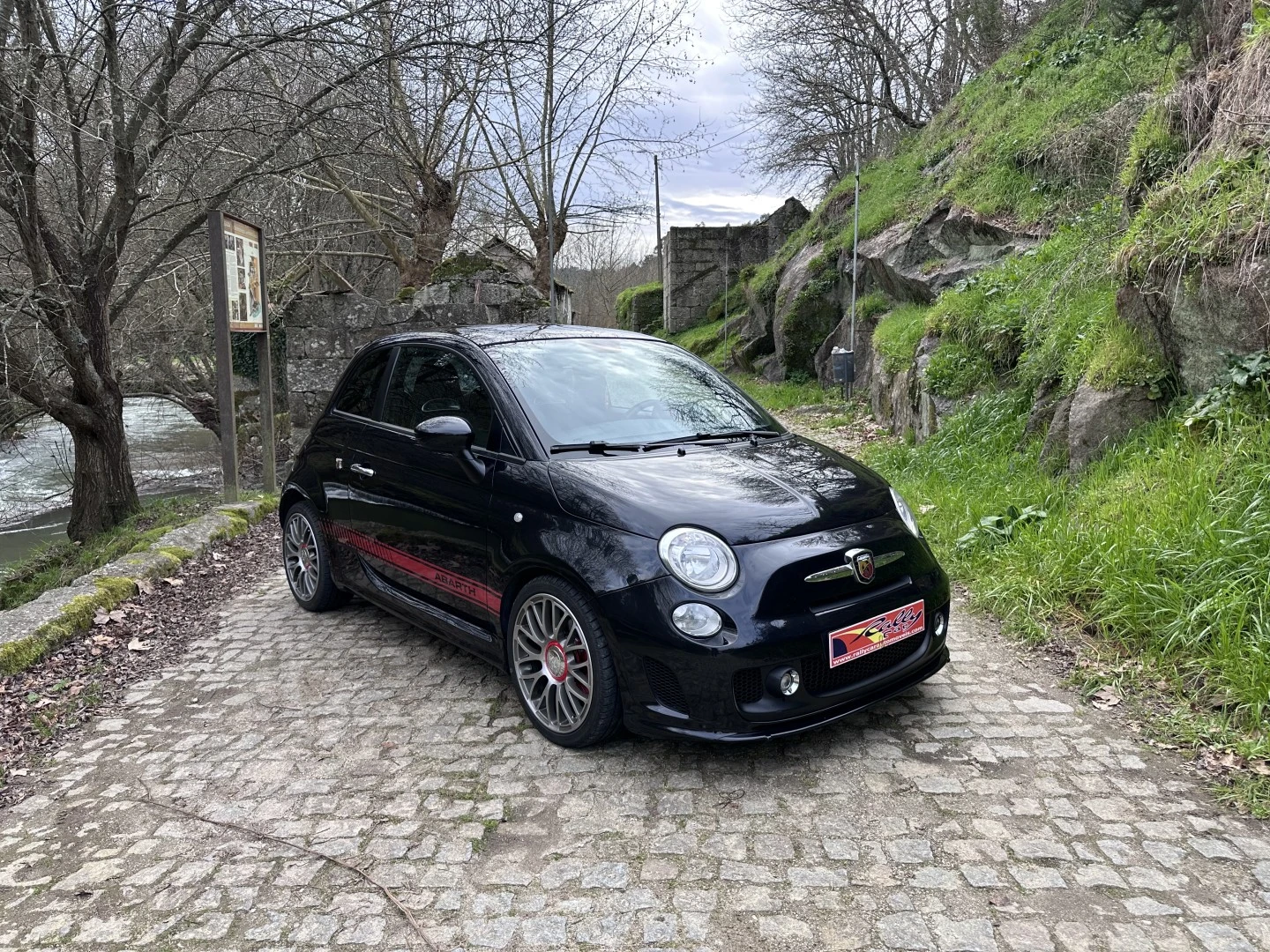 Abarth 500 1.4 T-Jet Competizione