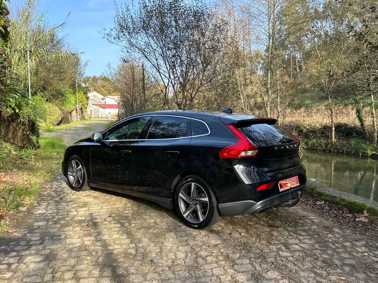 Volvo V40 1.6 D2 R-Design