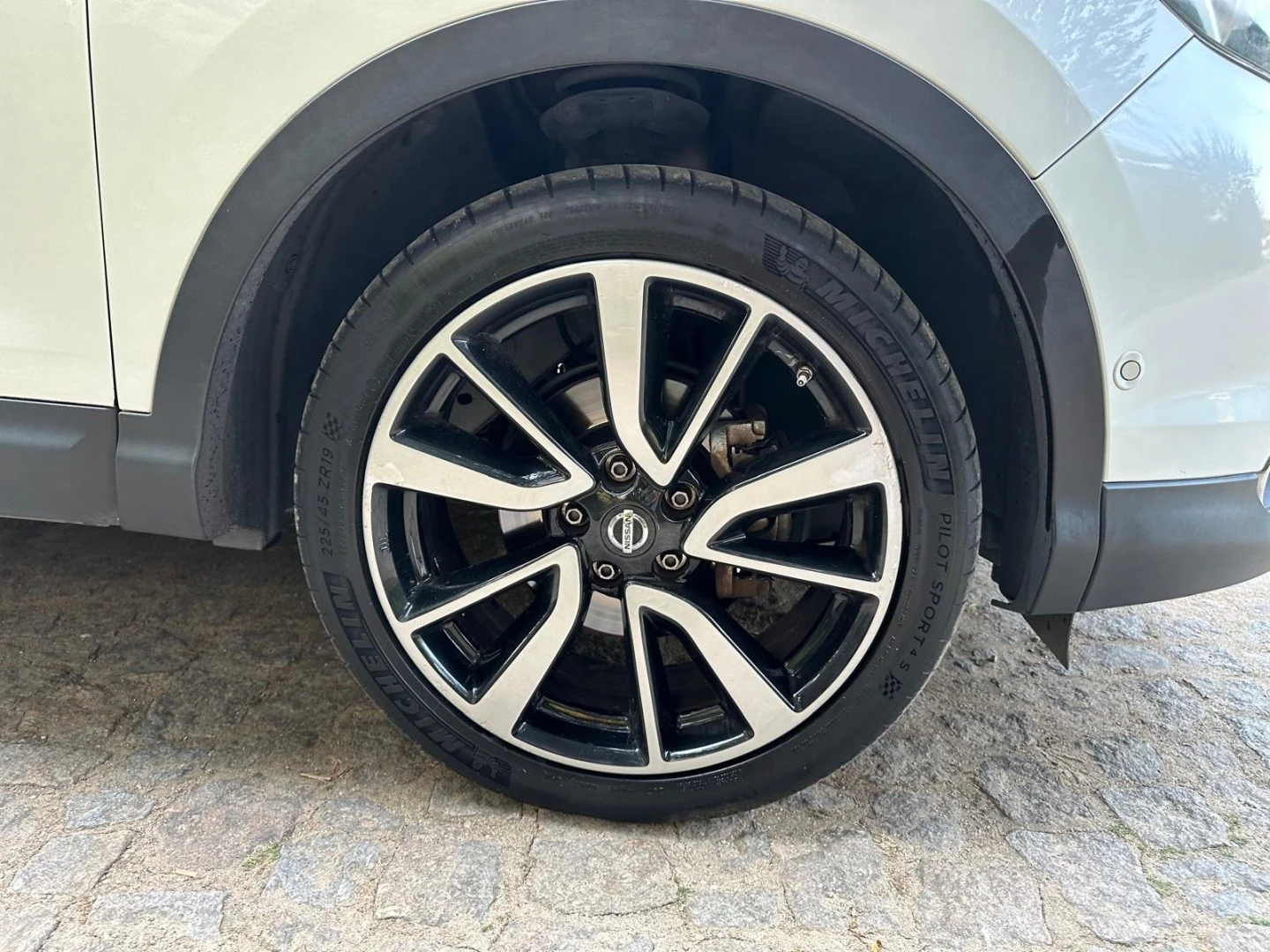 Nissan Qashqai 1.5 dCi Tekna