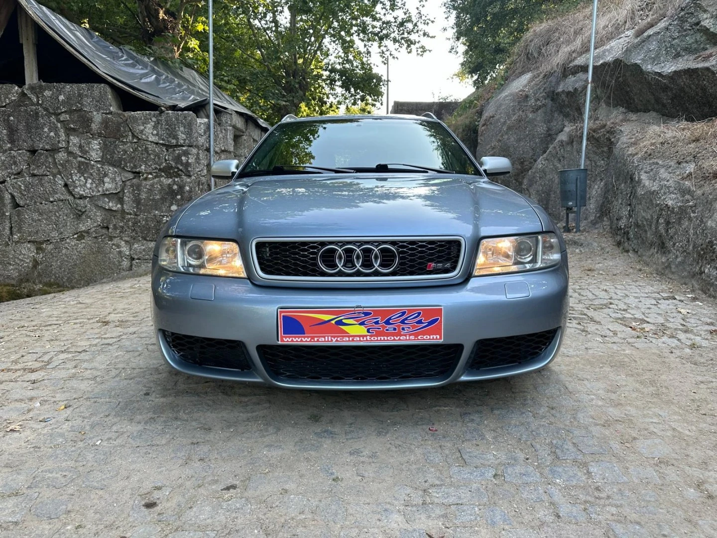 Audi RS4 Avant 2.7 V6 quattro