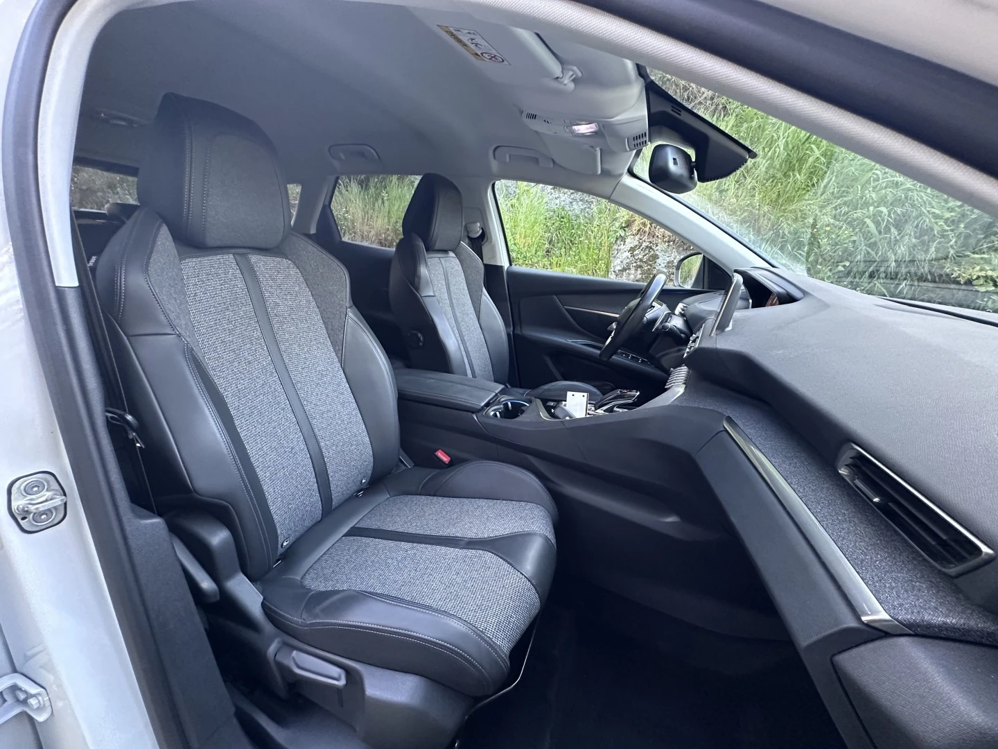 Peugeot 3008 1.2 PureTech Allure EAT8