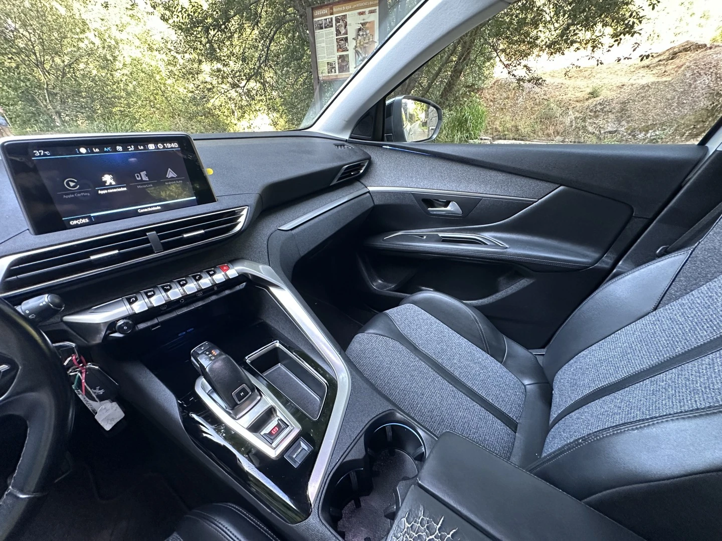 Peugeot 3008 1.2 PureTech Allure EAT8