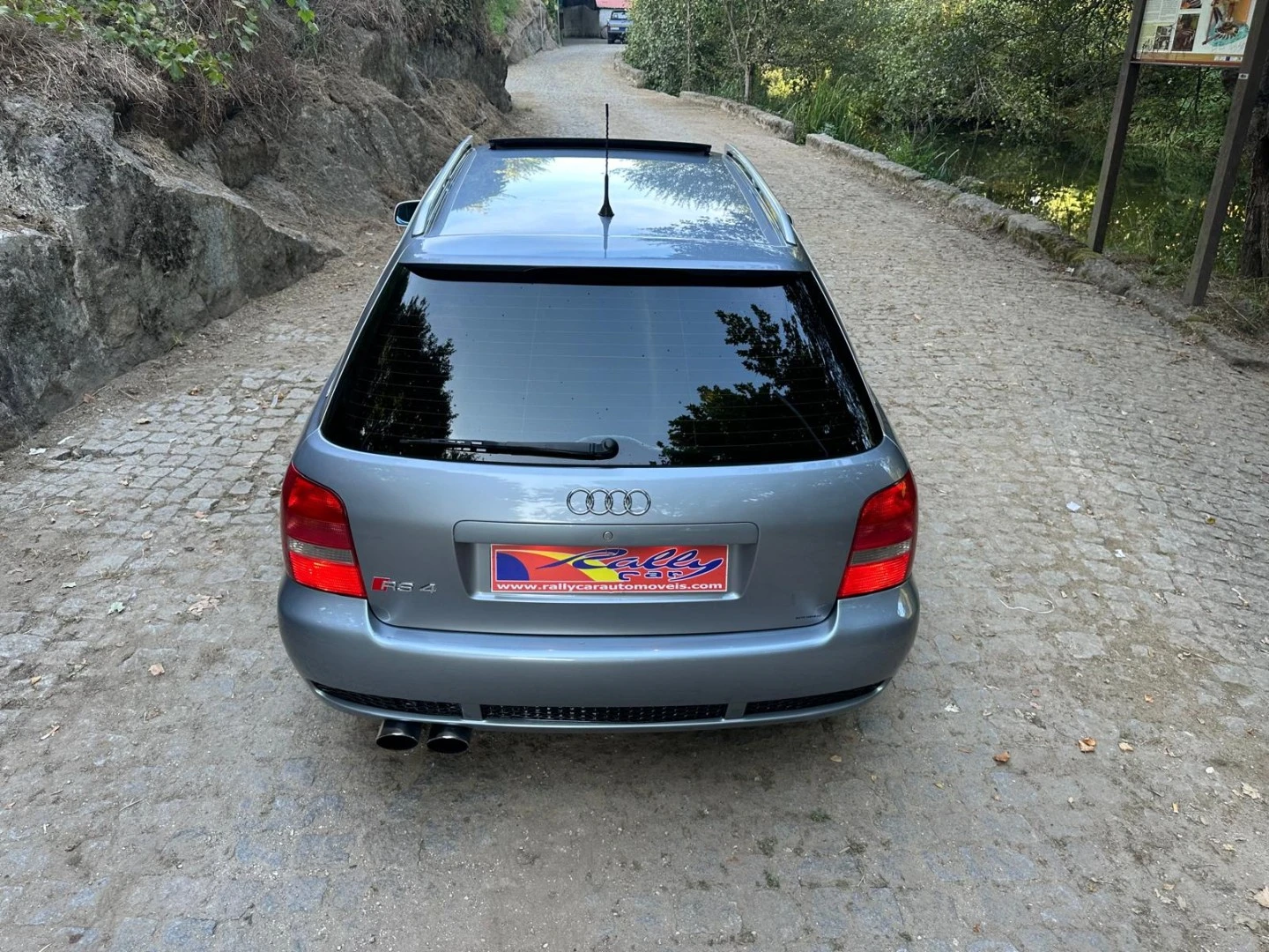 Audi RS4 Avant 2.7 V6 quattro