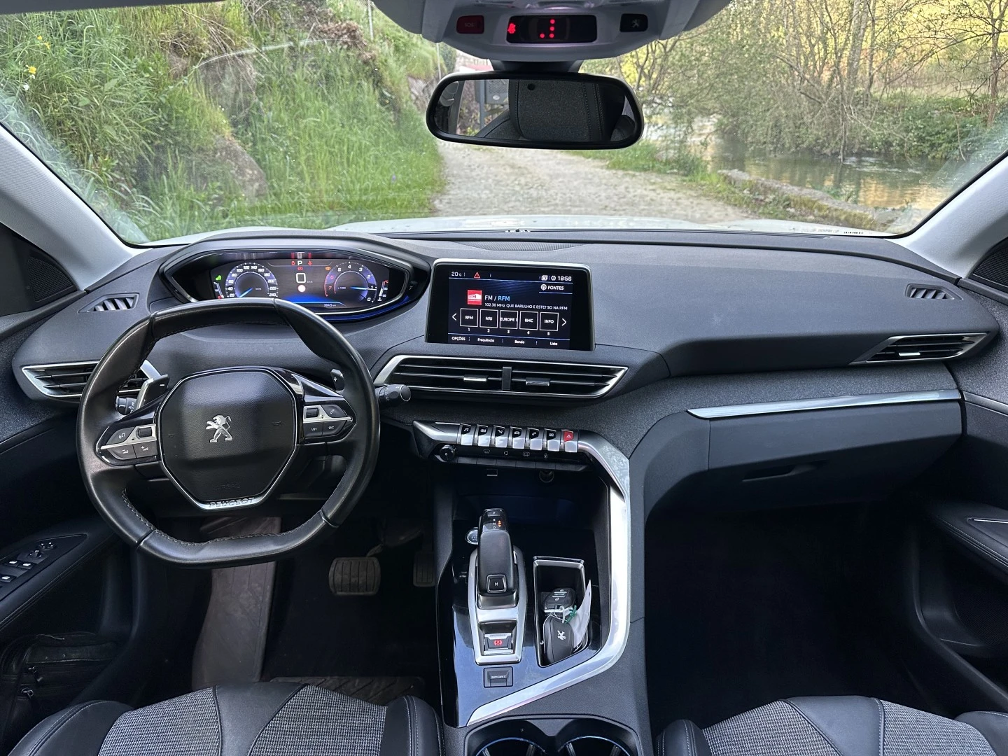 Peugeot 3008 1.2 PureTech Allure EAT8