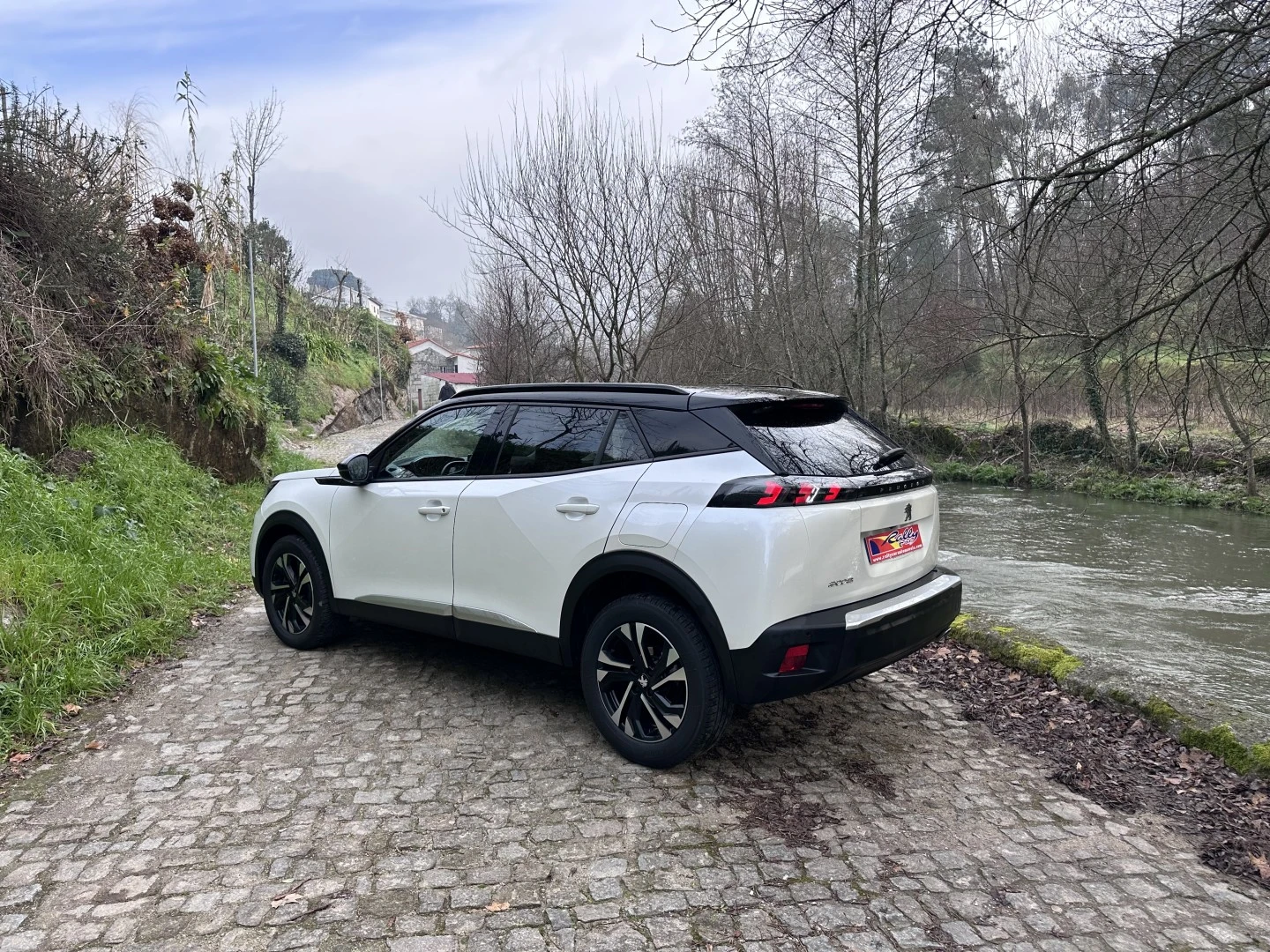 Peugeot 2008 1.5 BlueHDi Allure Pack EAT8