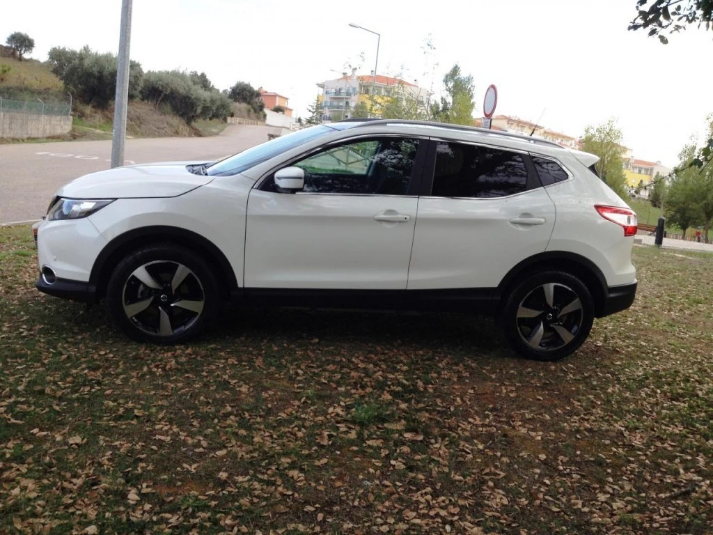 Nissan Qashqai 1.5 dCi N-Connecta J18