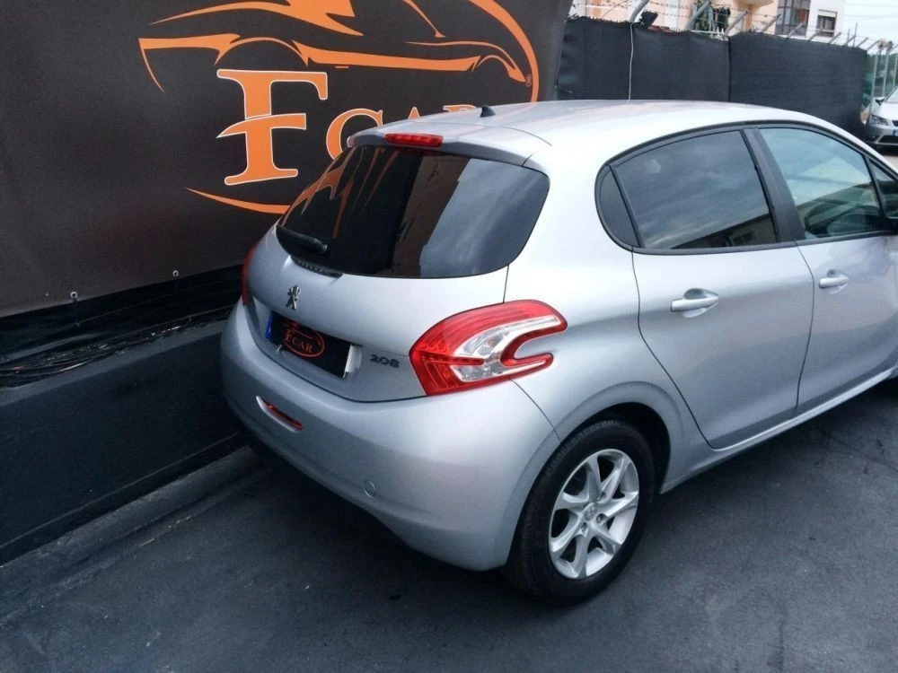 Peugeot 208 1.2 PureTech Allure