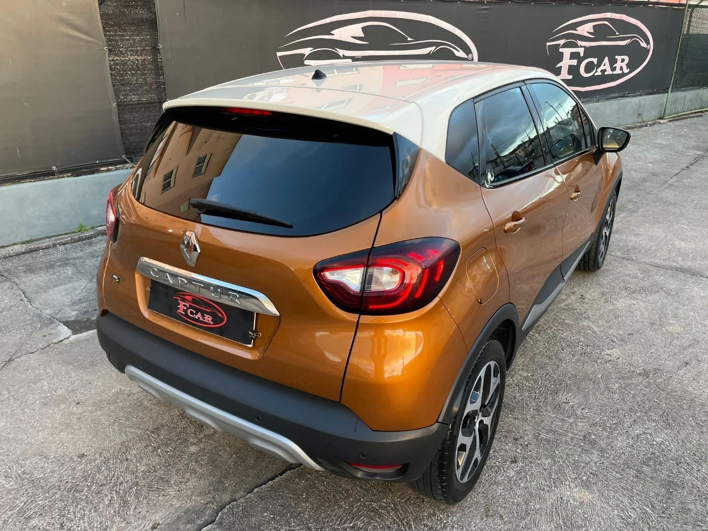 Renault Captur 1.0 TCe Exclusive