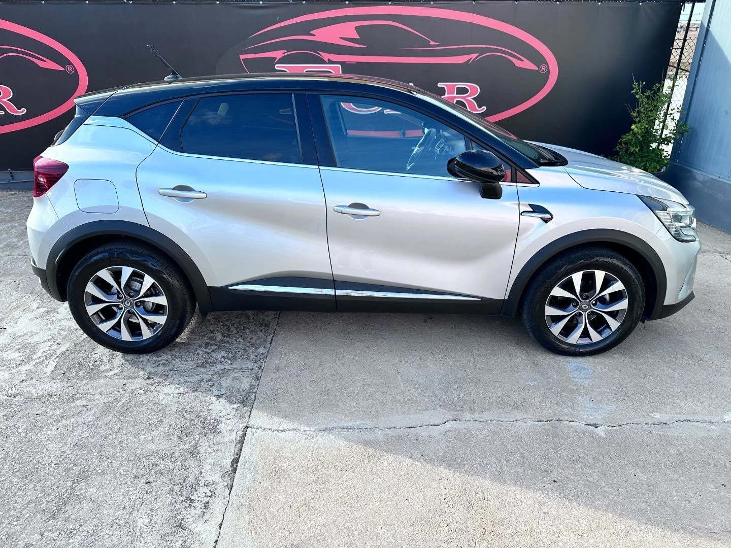 Renault Captur 1.0 TCe Exclusive