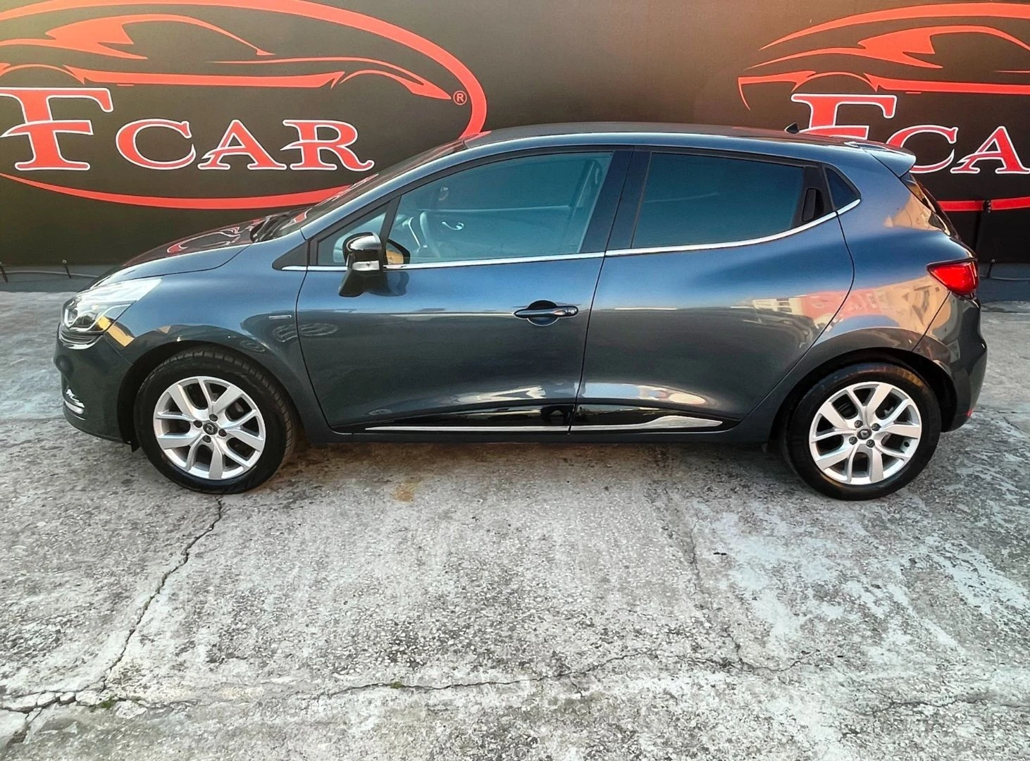 Renault Clio 0.9 TCe Limited Edition