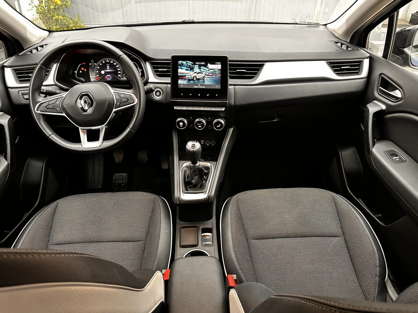 Renault Captur 1.0 TCe Exclusive