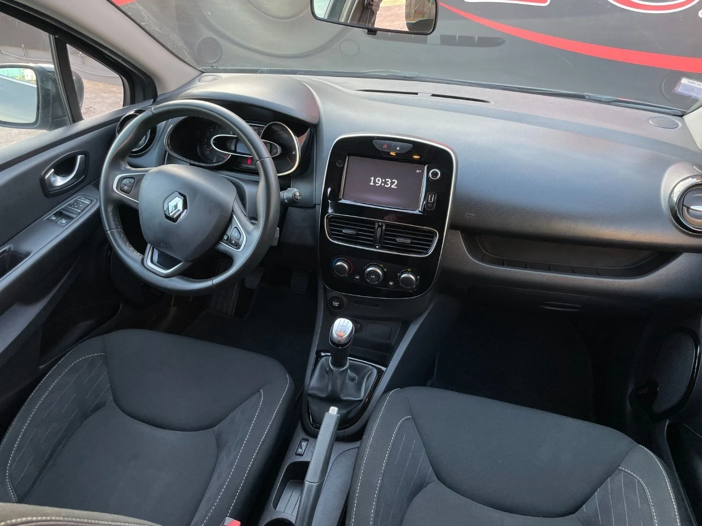 Renault Clio 0.9 TCe Limited Edition