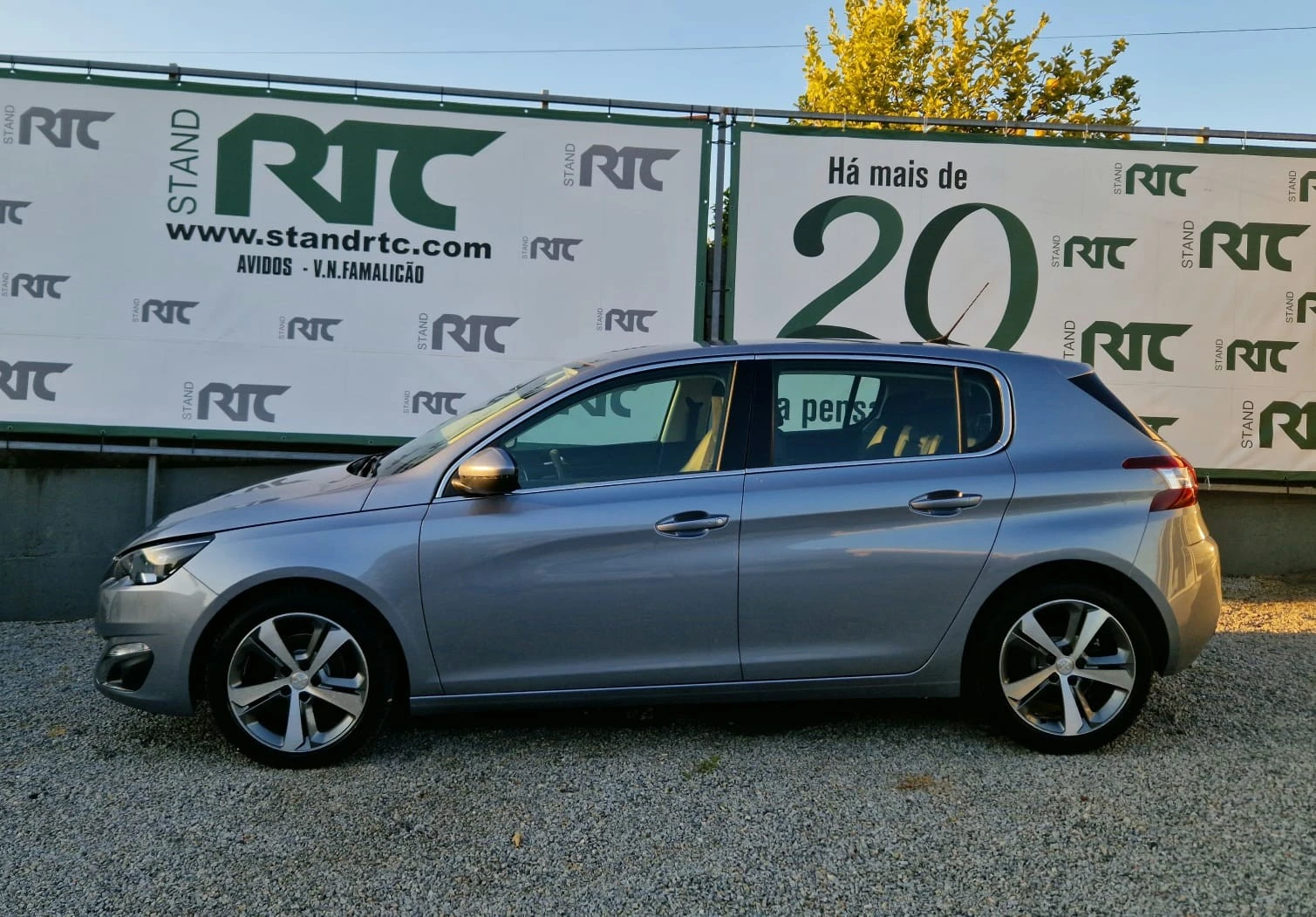 Peugeot 308 1.2 PureTech Allure J17