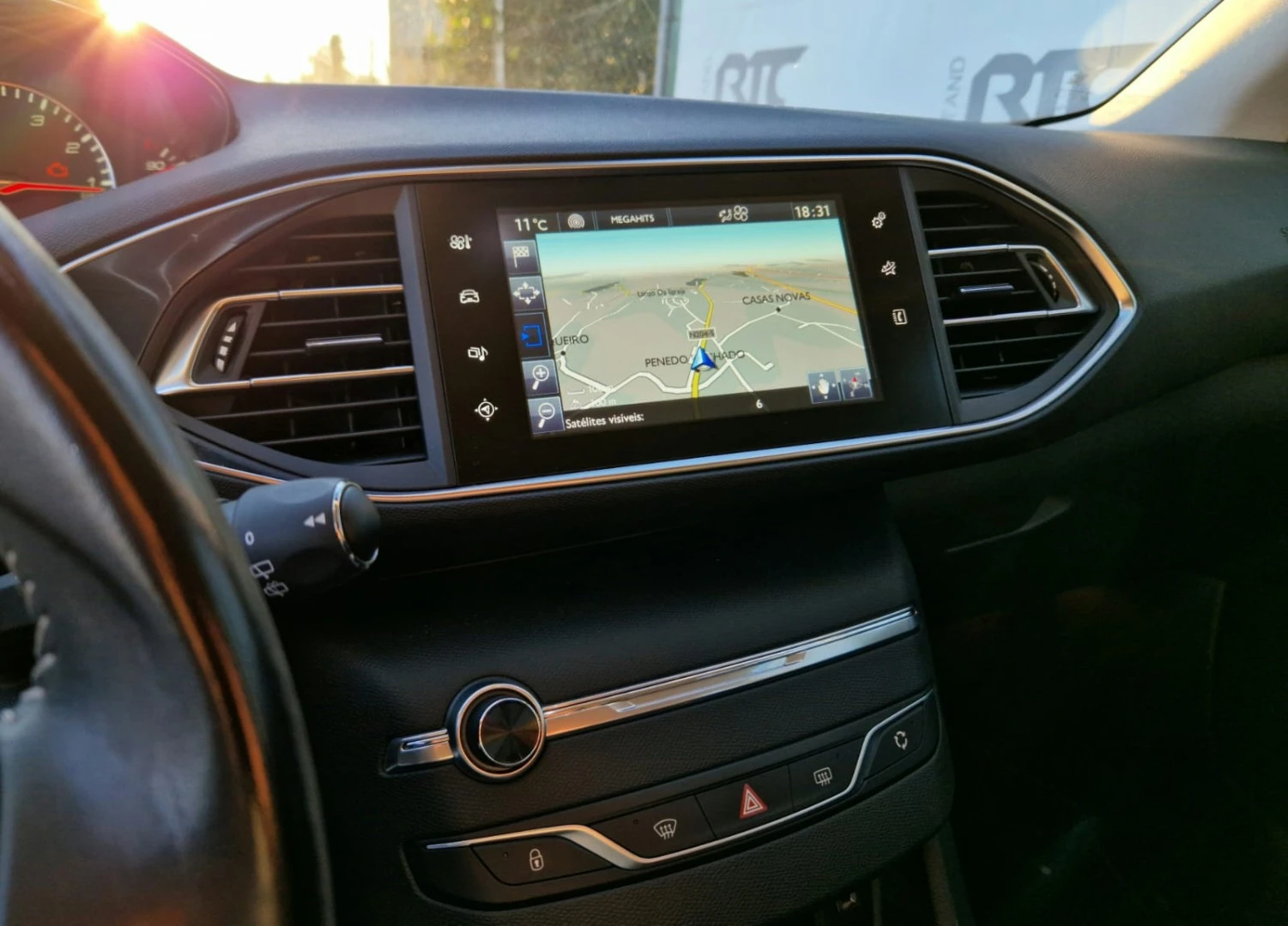 Peugeot 308 1.2 PureTech Allure J17