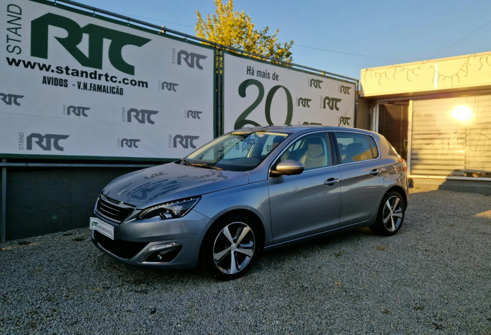 Peugeot 308 1.2 PureTech Allure J17