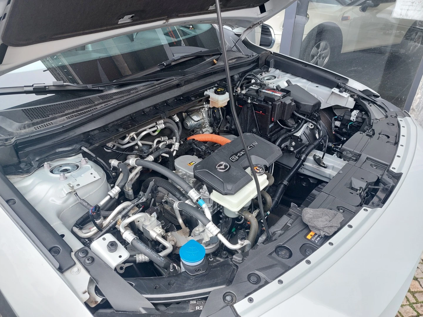 Mazda MX-30 e-SKYACTIV Advantage Industrial Vintage-(ALH)