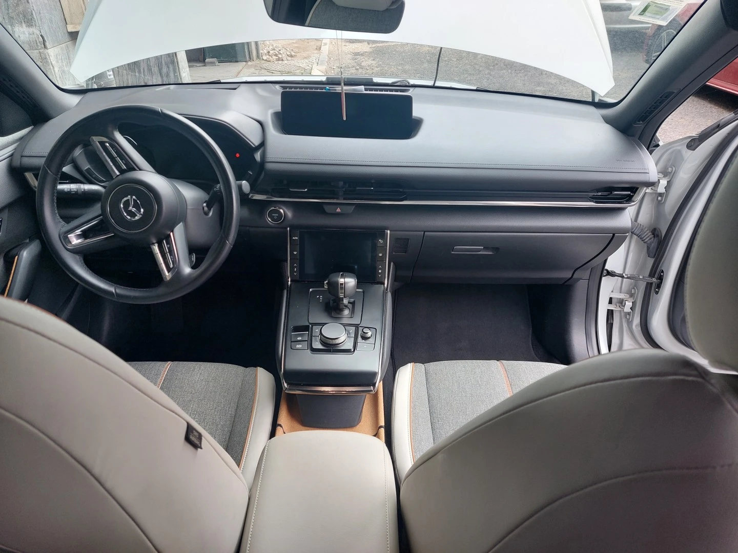 Mazda MX-30 e-SKYACTIV Advantage Industrial Vintage-(ALH)