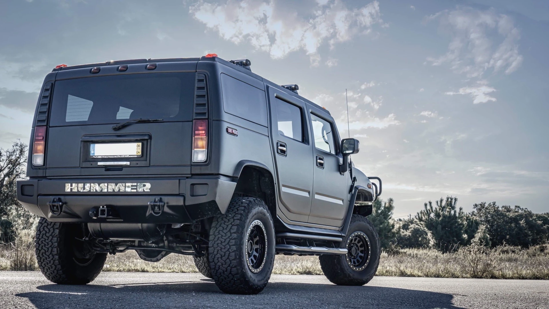 Hummer H2 6.0 Luxury