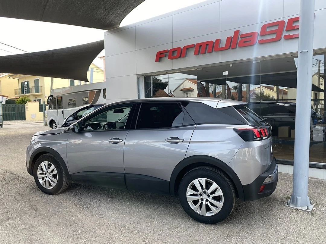 Peugeot 3008 1.5 BlueHDi Active