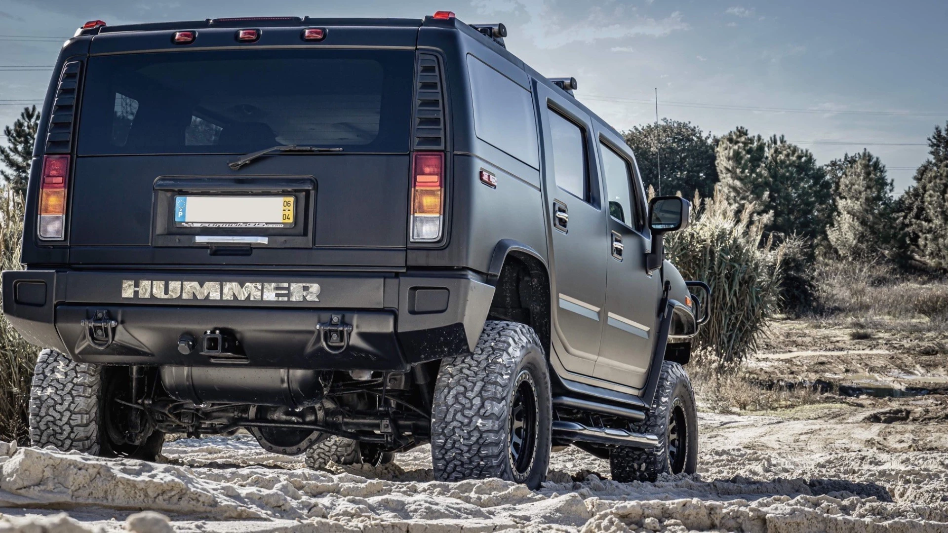 Hummer H2 6.0 Luxury